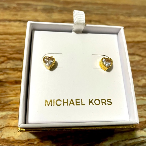 Michael Kors - Picture 1 of 3